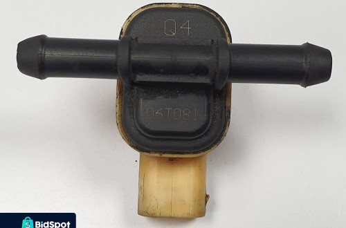 CZUJNIK CIŚNIENIA PALIWA MERCEDES SL 55 AMG R230