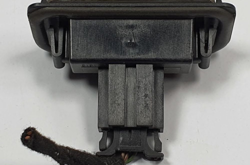 LAMPKA TABLICY REJESTRACYJNEJ MERCEDES SL AMG R230