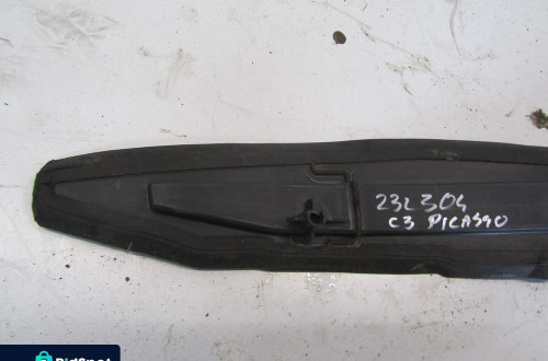 citroen c3 picasso wygłuszenie błotnika lewy przód