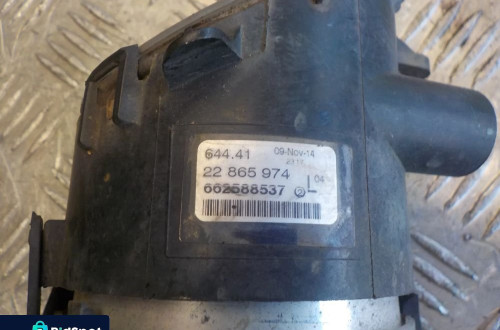 OPEL INSIGNIA A LIFT HALOGEN LEWY