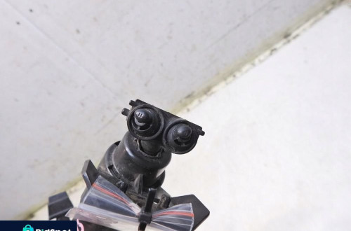 SPRYSKIWACZ LAMPY PRAWY PRZÓD VW GOLF V PLUS