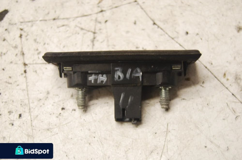 KLAMKA PRZYCISK KLAPY BAGAŻNIKA TYŁ TYLNA SKODA FABIA II