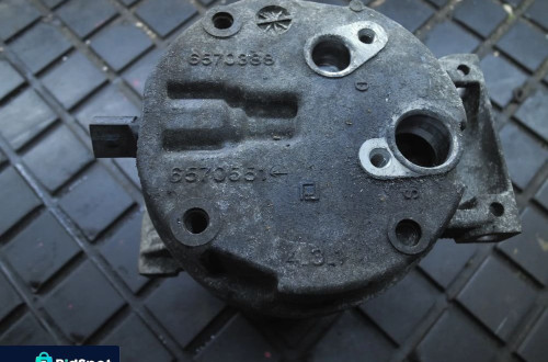 Kompresor klimatyzacji RENAULT Laguna II Lift 8200678507