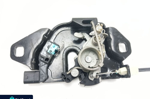 ZAMEK RYGIEL MASKI SIŁOWNIK TESLA MODEL Y (2019-) 1500397-00-E