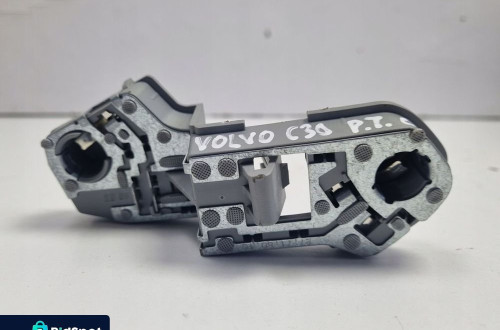 Volvo C30 WKŁAD TYLNEJ LAMPY ŻARÓWKI TYLNEJ PRAWEJ PRAWY TYŁ