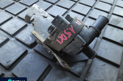 Pompa obiegu wody dodatkowa Renault Scenic 2 lift 1.9 dCi LAGUNA II LIFT