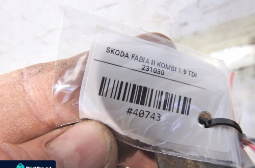 BELKA ZAWIESZENIA TYŁ SKODA FABIA II 1.9 TDI