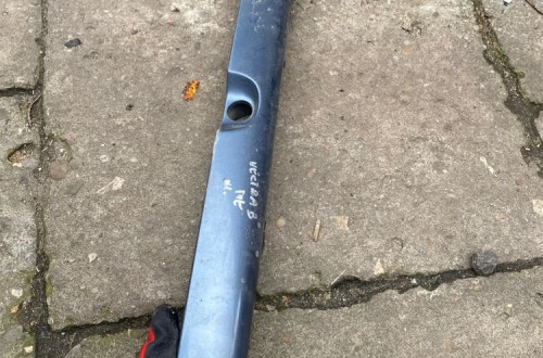 opel vectra b kombi blenda listwa klapy tyl tylnej bagaznika 90585933