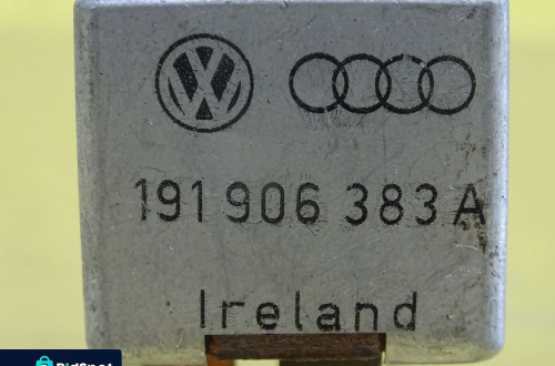 PRZEKAŹNIK 38 VW AUDI 191906383A NR240