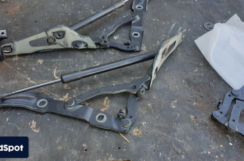 BMW E92 ZAWIAS KLAPY TYL TYLNI TYLNy LEWY PRAWY black sapphire 7060627 7060628