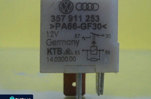 PRZEKAŹNIK 103 VW SHARAN / AUDI 357911253 NR256