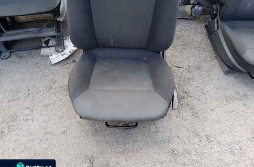 FOTEL KIEROWCY OPEL ASTRA III H KOMBI / 5-DRZWI