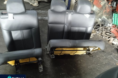 KOMPLET FOTELI PEUGEOT 3008 09-16