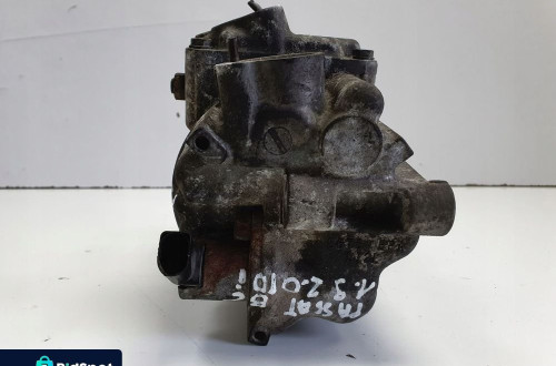 VW Passat B6 2.0 TDI SPRĘŻARKA KLIMATYZACJI 1K0820803G