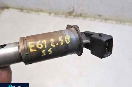 CZUJNIK FAZ ROZRZĄDU SSĄCY BMW E61 2.5 7516293