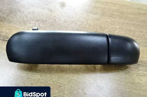 KLAMKA KLAPY BAGAŻNIKA MITSUBISHI COLT VI LIFT NR5