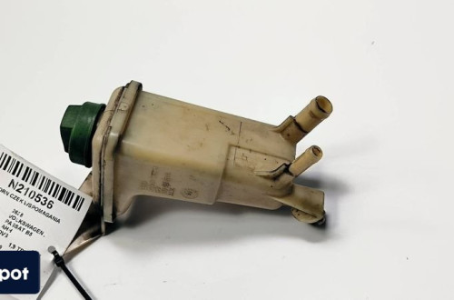 ZBIORNICZEK WSPOMAGANIA VOLKSWAGEN PASSAT B5 8D0422373C