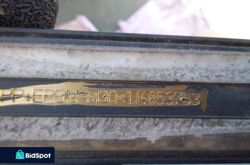 vw golf iv listwa drzwi tyl tylnia tylna lewa 1j4853753