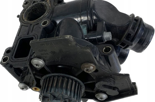 VW AUDI SEAT SKODA OBUDOWA TERMOSTATU 06H121026N