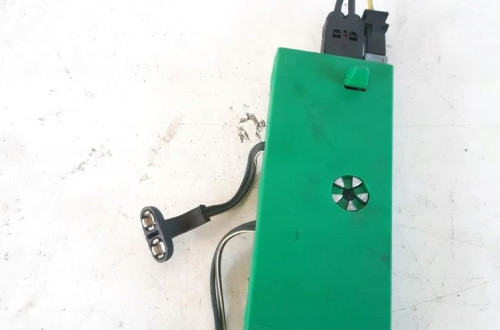 Jaguar XF wzmacniacz anteny 8X23-18C847-BB antena