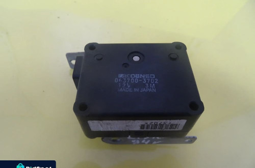 SILNICZEK NAWIEWU NAGRZEWNICY HONDA CIVIC V 063700-3702 NR473