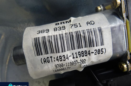 VW PASSAT B5 KOMBI 1.6B 96-00 MECHANIZM PODNOSZENIA SZYB LEWY TYŁ