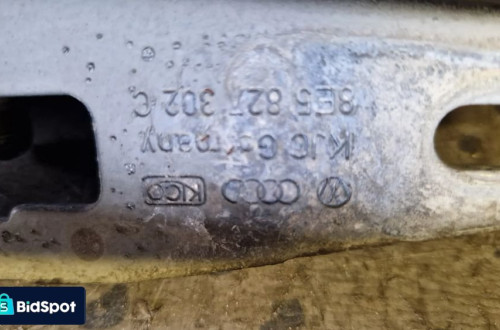 AUDI A4 B6 SEDAN ZAWIASY KLAPY TYŁ