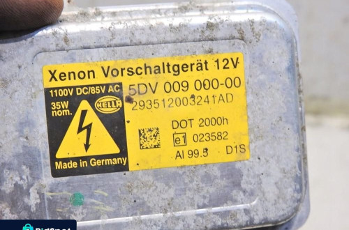 PRZETWORNICA XENON BMW E61 5DV009000-00