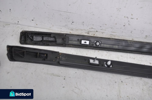 VOLVO XC60 LISTWA DACHU DACHOWA KOMPLET