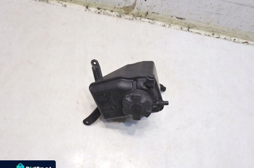 ZBIORNICZEK WYRÓWNAWCZY BMW E61 2.5 7521189