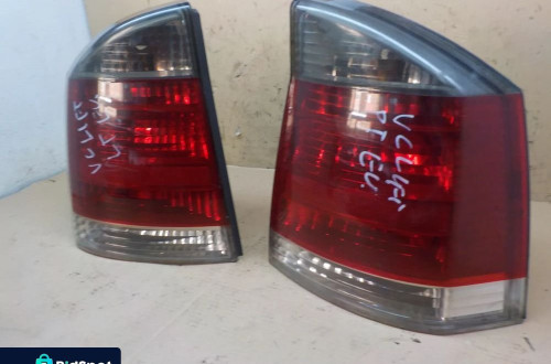 OPEL VECTRA C LIFT HB  LAMPA TYŁ PRAWA LUB LEWA