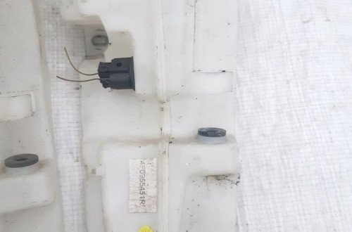 AUDI A6 C6 4F0 ZBIORNICZEK SPRYSKIWACZY 4F0955451R