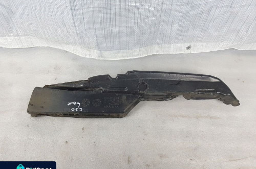 OSŁONA WYGŁUSZENIE BŁOTNIKA LEWY PRZÓD VOLVO C30