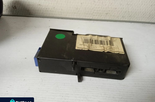 CZYTNIK KART RENAULT LAGUNA II 01-05 8200004283