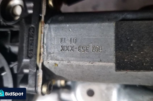 VOLVO V70 S60 PODNOŚNIK SZYBY LEWY PRZÓD 8626849