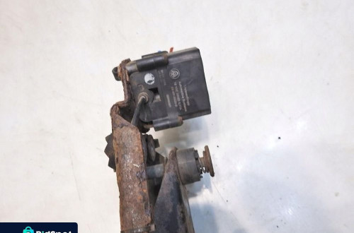 KOMPRESOR ZAWIESZENIA BMW E61 2.5 6775015