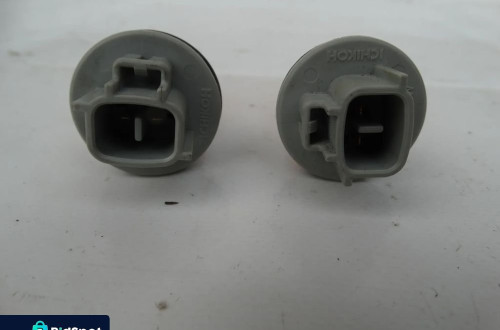 OPRAWKA KIERUNKOWSKAZU LAMPY PRZÓD TOYOTA AURIS II E18 F-VAT