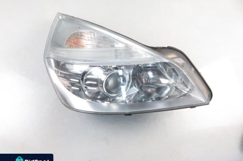 LAMPA PRAWA PRZEDNIA RENAULT ESPACE IV 89034934 8200394707b