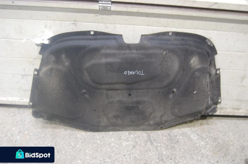 WYGŁUSZENIE MASKI + SPINKI VW TOUAREG I