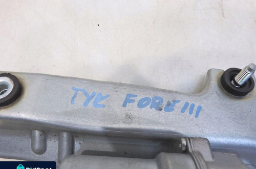 SILNICZEK WYCIERACZKI KLAPY SUBARU FORESTER III