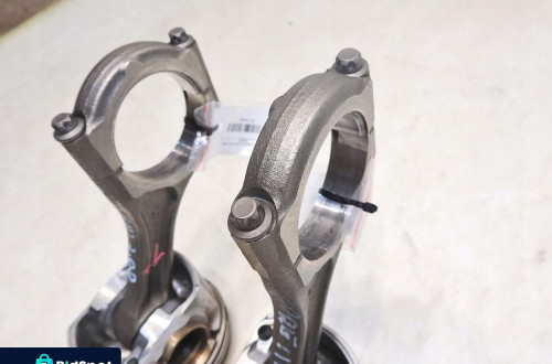 TŁOK TŁOKI KORBOWÓD SUBARU FORESTER III 2.0 D