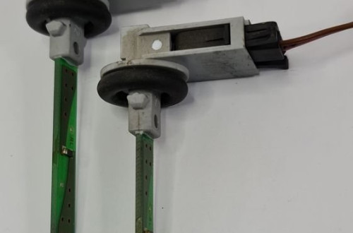 CZUJNIK TEMPERATURY MERCEDES W163 A1638300272