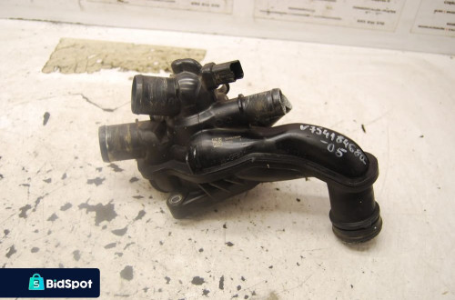 OBUDOWA TERMOSTATU V754184680 CITROEN C3 PICASSO 08-17R. 1.6 VTI