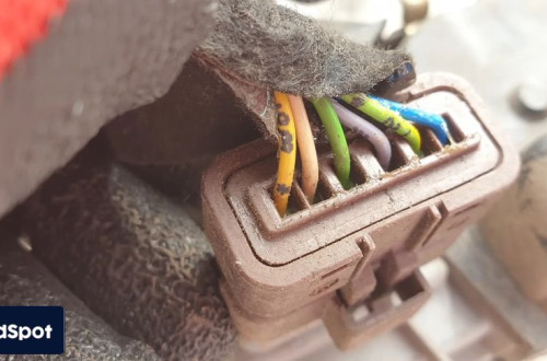 peugeot 307 sw zamek lewy przod przedni 6 pin europa