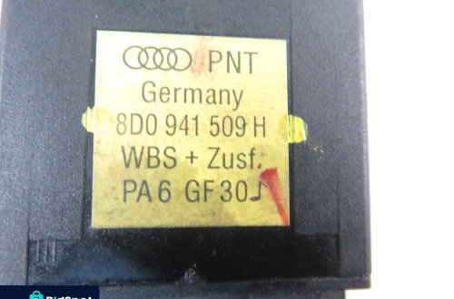 WŁĄCZNIK AWARYJNYCH AUDI A4 B5 8D0941509H