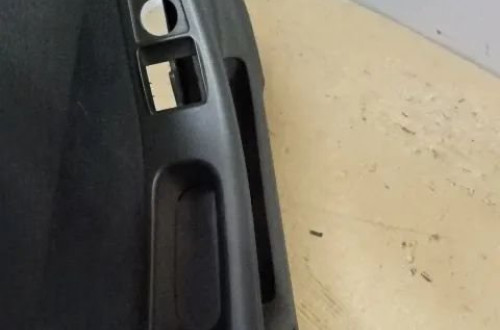 BOCZKI DRZWI PRZÓD AUDI A3 8L HB 3D NR322