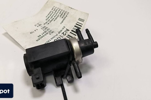 ZAWÓR POWIETRZA VOLKSWAGEN PASSAT B5 1H0906627