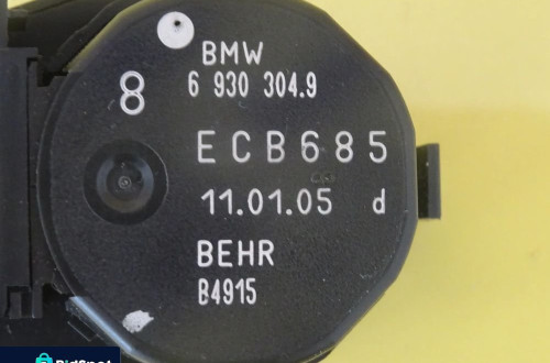 SILNICZEK NAWIEWU NAGRZEWNICY BMW E61 69303049 NR299