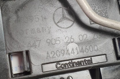 CZUJNIK POZIOMU PALIWA PŁYWAK MERCEDES W447 A4479052602