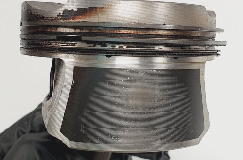 TŁOK KORBOWÓD PEUGEOT 207 1.4 1.6 VTI 77L54